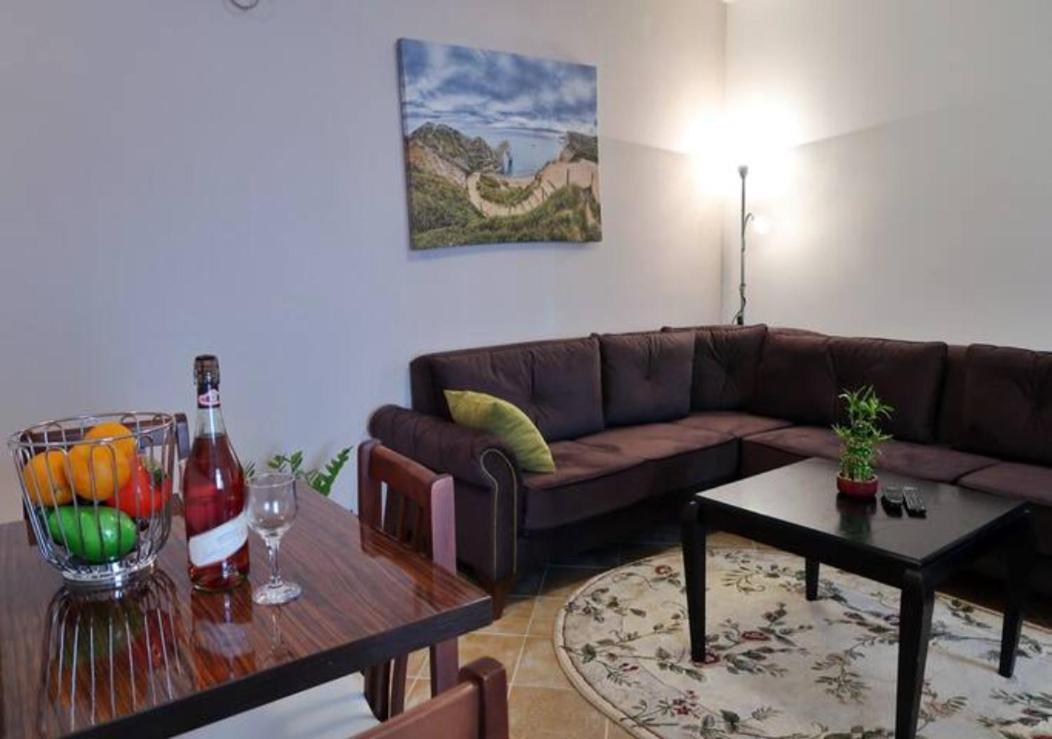 Exclusive Apartment Muo โกตอร์ ภายนอก รูปภาพ